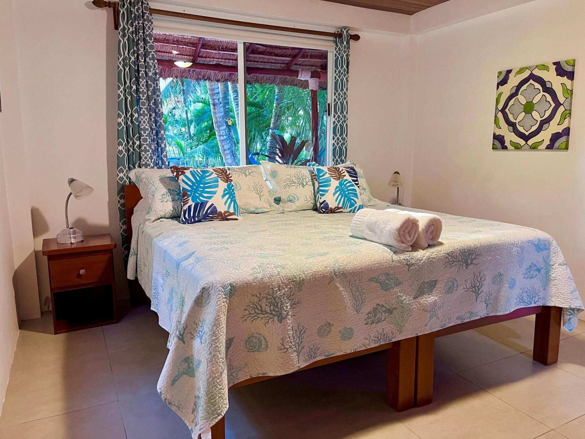 Palmetto Garden Cottage Caye Caulker Kültér fotó